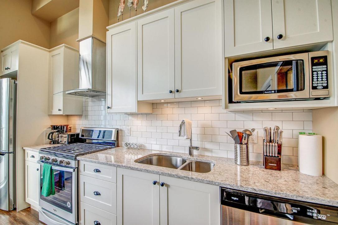 Port Renfrew Vacation Rentals חדר תמונה