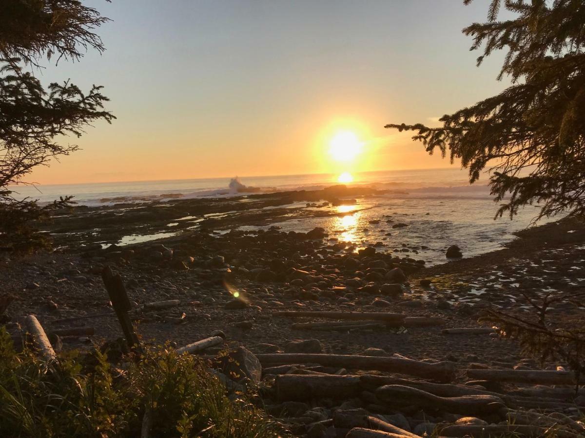 Port Renfrew Vacation Rentals מראה חיצוני תמונה